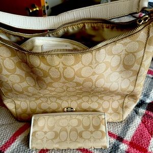 Coach tote with wallet